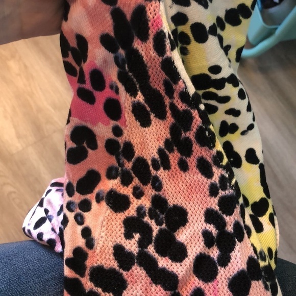 Central Park West Leopard Sweater Crewneck Colorful NWT Ribbed - Picture 10 of 10